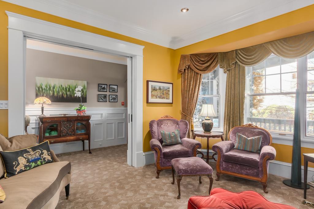 West End Guest House Langley Kültér fotó
